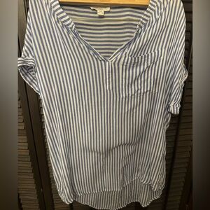 BeachLunchLounge Blue & White Stripe V-Neck Lightweight Top Women's S